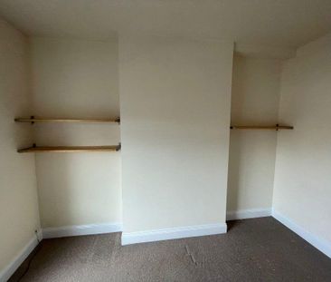 2 bedroom property to rent - Photo 1