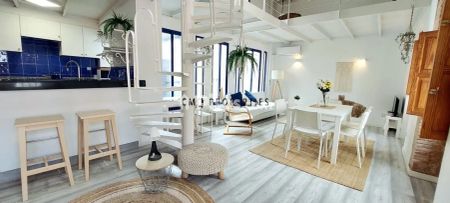 Dúplex en alquiler en Carrer del Bonaire - Photo 4