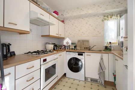 2 bedroom apartment to rent - Photo 4