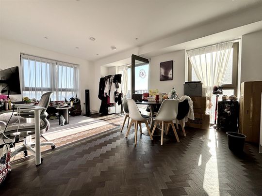 Eden Place, London - Photo 1