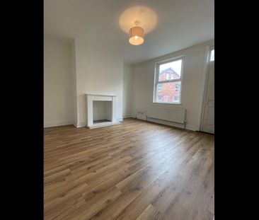 3 Bed Terraced House, Monk Bridge Place, LS6 - Photo 4