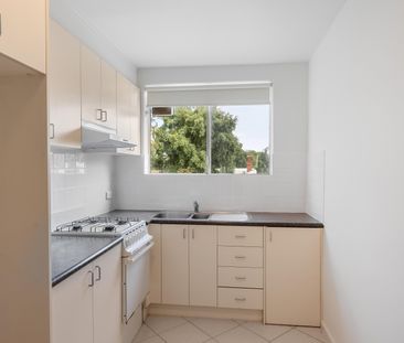 9/46-49 Victoria Road, Hawthorn East VIC 3123 - Apartment For Rent ... - Photo 3