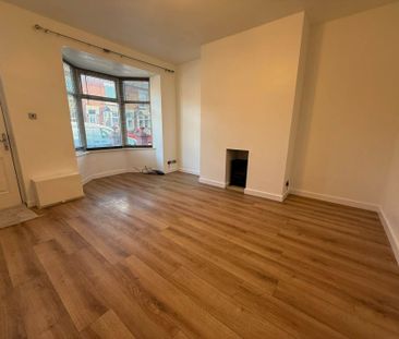 Kenwood Road, Oldham - Photo 1