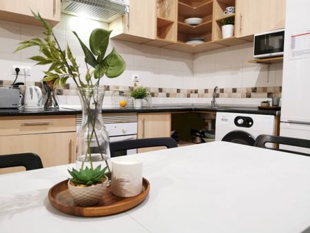 Nice room in Preciados, Madrid - Photo 4