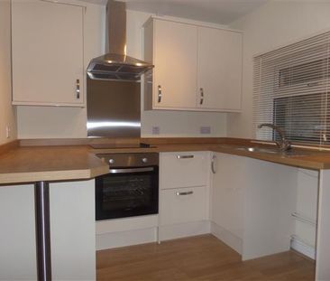 1 bedroom terraced house to rent - Photo 4