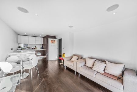 1 Bed Flat, Moore House, SW1W - Photo 2