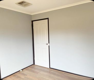 13 Longwood Drive, Epping VIC 3076 - House For Rent | Domain - Photo 4