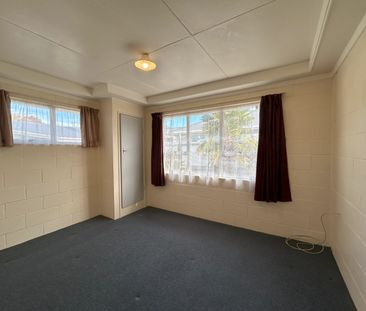 Conveniently Located One-Bedroom Unit – Leave th... - Photo 3
