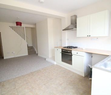 2 bedroom terraced house to rent - Photo 6