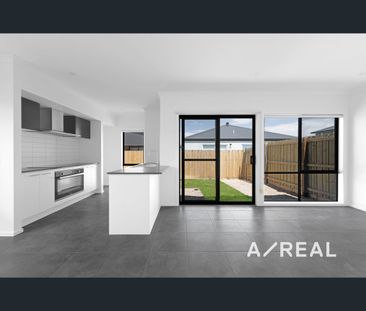94 Malkari Circuit, Greenvale, Vic 3059 - Photo 2