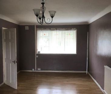 2 bedroom semi-detached house to rent - Photo 3