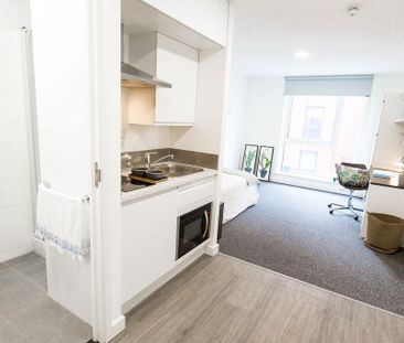 1 bedroom private hall to rent - Photo 6