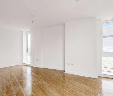 Royal Winchester House, Bracknell, RG12 - Photo 3