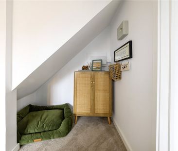 Alma Gardens, Deepcut, Camberley, Surrey, GU16 - Photo 3