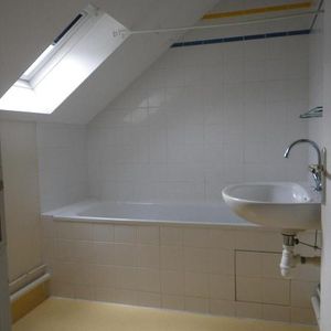 Location Appartement 2 pièces 53m² TOURS 37000 - Photo 2