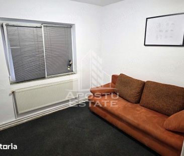 Apartament cu 4 camere de inchiriat in zona Dambovita - Fotografie 4
