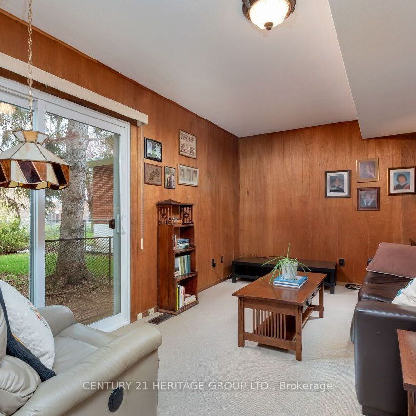 For Lease - 46 Marathon Crescent, Toronto, Ontario - Photo 1
