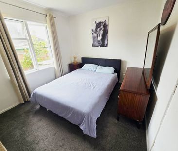 Stokes Valley Living - Photo 6