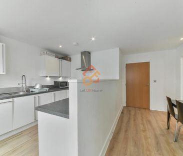 Ebb Court, 1 Albert Basin Way, London, E16 - Photo 5