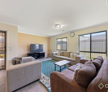 Spacious Family Living in a Prime Location - Photo 1