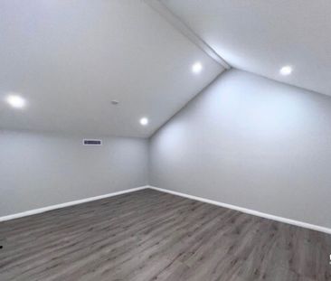 Near New Stunning Home - Photo 6