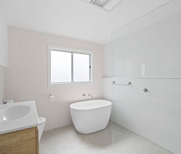 Convenient Cottage Living - 2 weeks FREE rent - Photo 1
