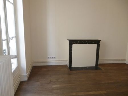 Location Appartement 3 Pièces 48 m² - Photo 3