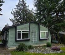 Cozy 3-Bedroom House for rent in Langley Avaliable today - Photo 4