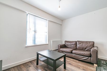 2 bed ground floor flat to rent in Cotton House Fabrick Square, Birmingham, B12 - Photo 2