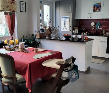 Beautiful apartment in the center of Fribourg for rent! - Foto 2