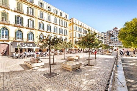 Málaga, Andalusia - Photo 3