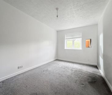 De La Warr Road, Bexhill-On-Sea, TN40 2JJ - Photo 6