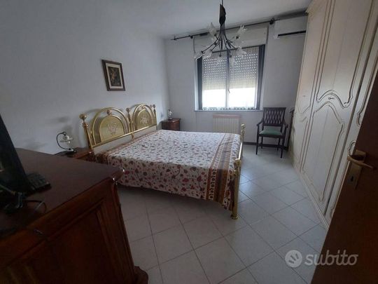 Appartamento di 90 m² con 4 locali a Asti - Foto 1