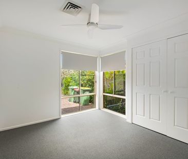 Peaceful 3 Bedroom Villa in Prime Killarney Vale Location - Photo 6