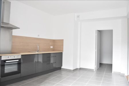 4 pièces - 117,3 m² - 1er étage - Colocation autorisée - Photo 5