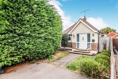 2 bedroom detached house to rent - Photo 5