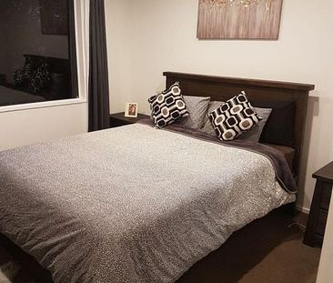 Charming Birkenhead 3BR Gem with Deck - Photo 1