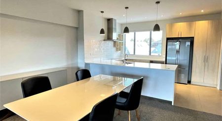 Easy lifestyle in beautiful Pine Habour - Photo 2