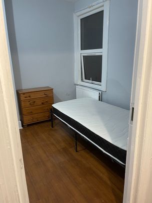 4 Bed Terraced House, Valentine Road, HA2 - Photo 1