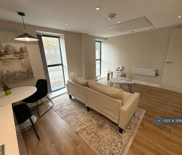 1 bedroom flat to rent - Photo 2