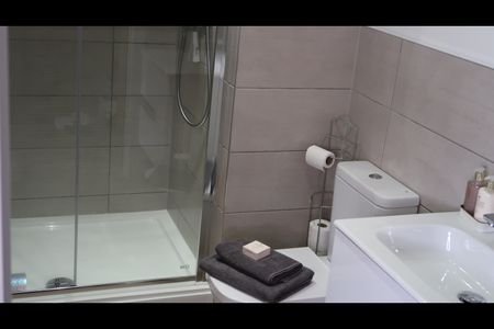 1 Bed Flat, Alexander House, M16 - Photo 2