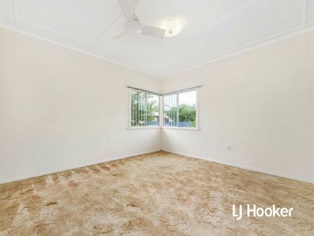 31 Chigwell Street, Wavell Heights QLD, Belconnen - Photo 5