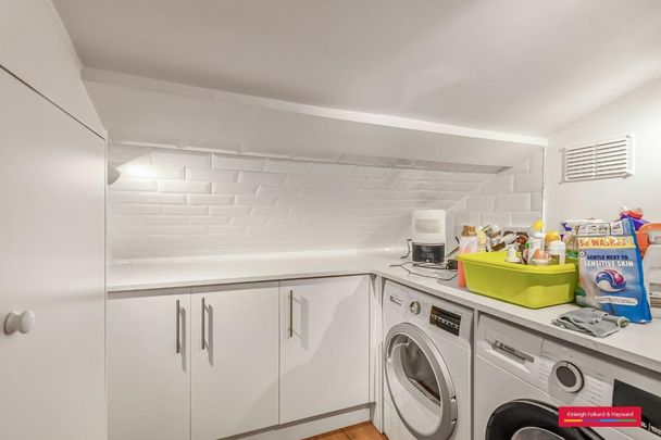 3 bedroom flat to rent - Photo 1