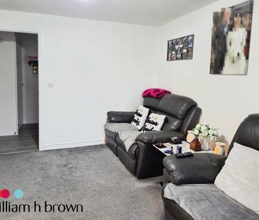 Hogg Lane, Grays - Photo 2