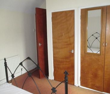 Rosemount Gardens, Belfast, BT15 5AG - Photo 1