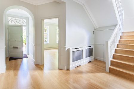 4 bedroom terraced house to rent - Photo 4