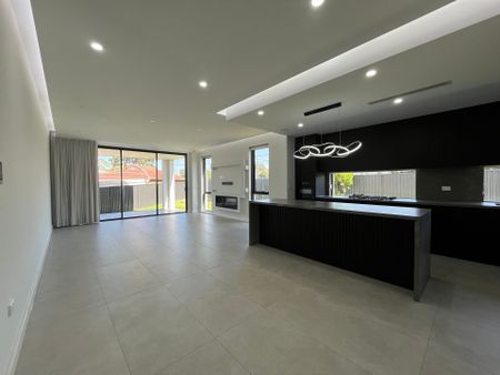 Premium Cul-de-sac Location - Photo 2