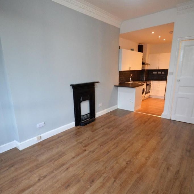 1 Bed Flat, Dumbarton Road, G14 - Photo 1