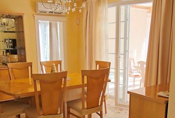 FOR RENT: SPACIOUS AND ELEGANT VILLA IN MORAIRA with 4 bedrooms for LONG TERM