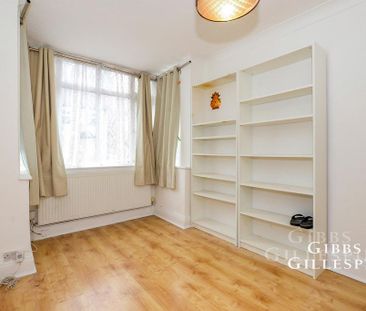 3 bedroom terraced house to rent - Photo 4